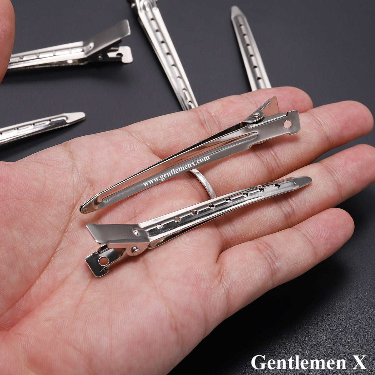 Salon Sectioning Clamps & Duck-Bill Hair Clips